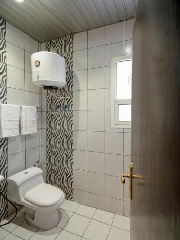 OYO 165 Orchida Al Hamra